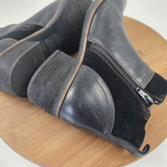 Korks Boots Womens Size 6.5 Black Leather Suede Ankle Chelsea Side Zip Q43803 - Picture 9 of 16